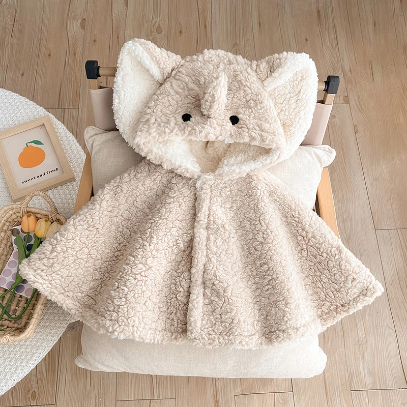 婴儿深秋防风斗篷新生儿宝宝超萌小象冬季衣服满月百天外出服披风