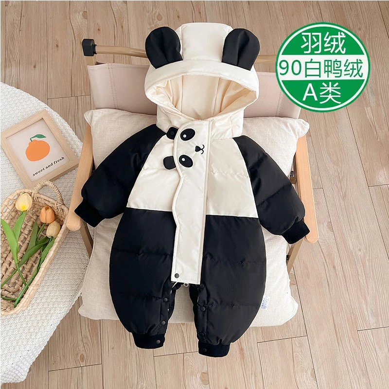 婴幼儿冬季羽绒服新款男宝加绒加厚连体衣女宝冬装黑白熊猫爬服