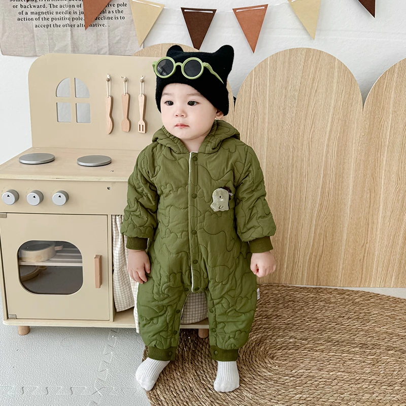 婴儿新款深秋装连体衣新生儿宝宝秋冬卡通薄棉衣服满月百天外出服