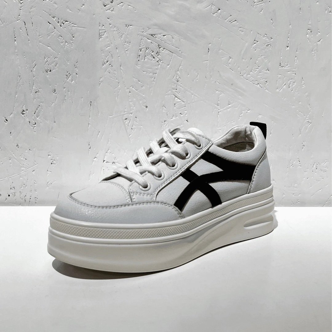 C.BANNER/千百度女士白色休闲鞋