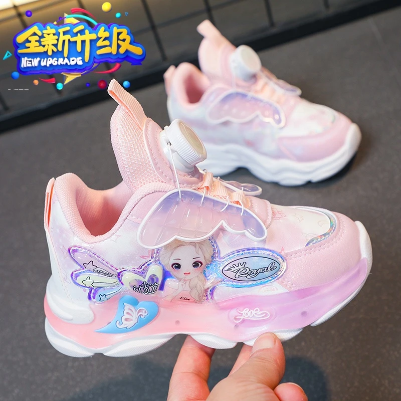 艾莎公主女孩新款皮面防水软底爱莎翅膀发光亮灯鞋儿童轻便运动鞋