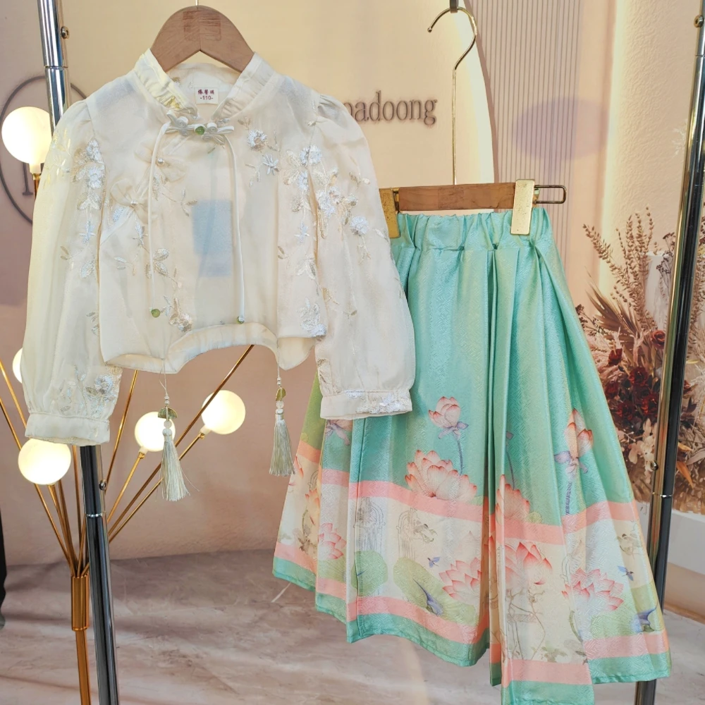 1197新款儿童中小童气质洋气绣花暮云纱汉服两件套