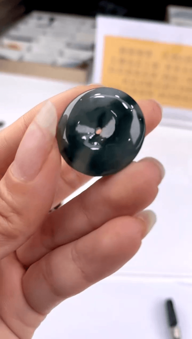 【闪购商品】翡翠吊坠(不含链)未镶嵌3202