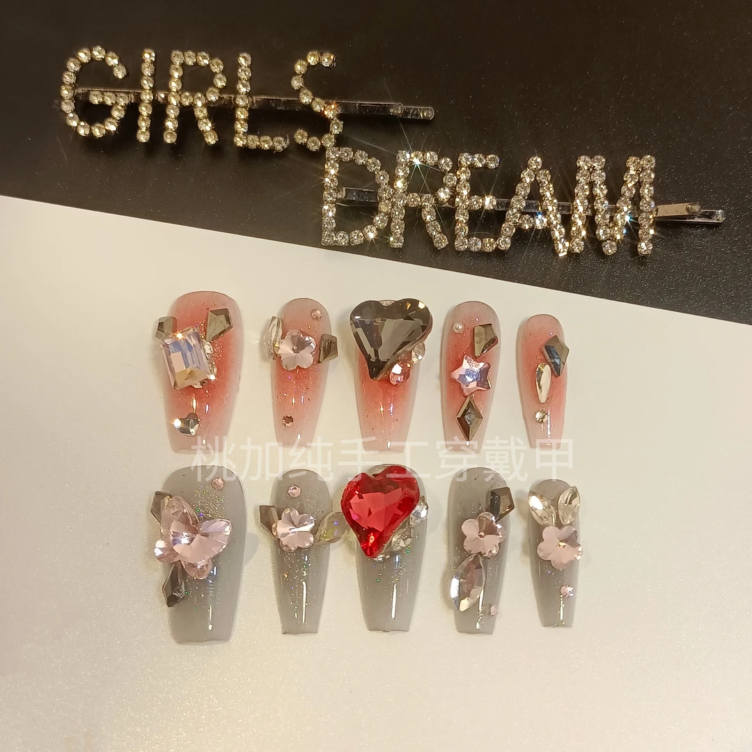 桃加手工穿戴甲黑粉渐变黑莓超级热门爆款显手白AB款纯手工美甲