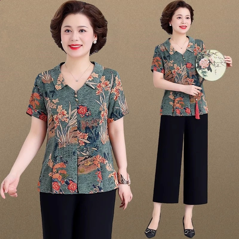 中老年女装洋气妈妈夏款套装时尚夏季冰丝短袖小衫新款夏装上衣