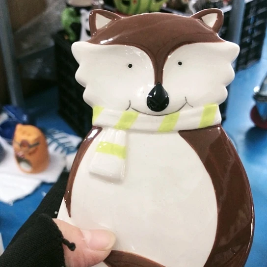 【闪购商品】摆件封釉。