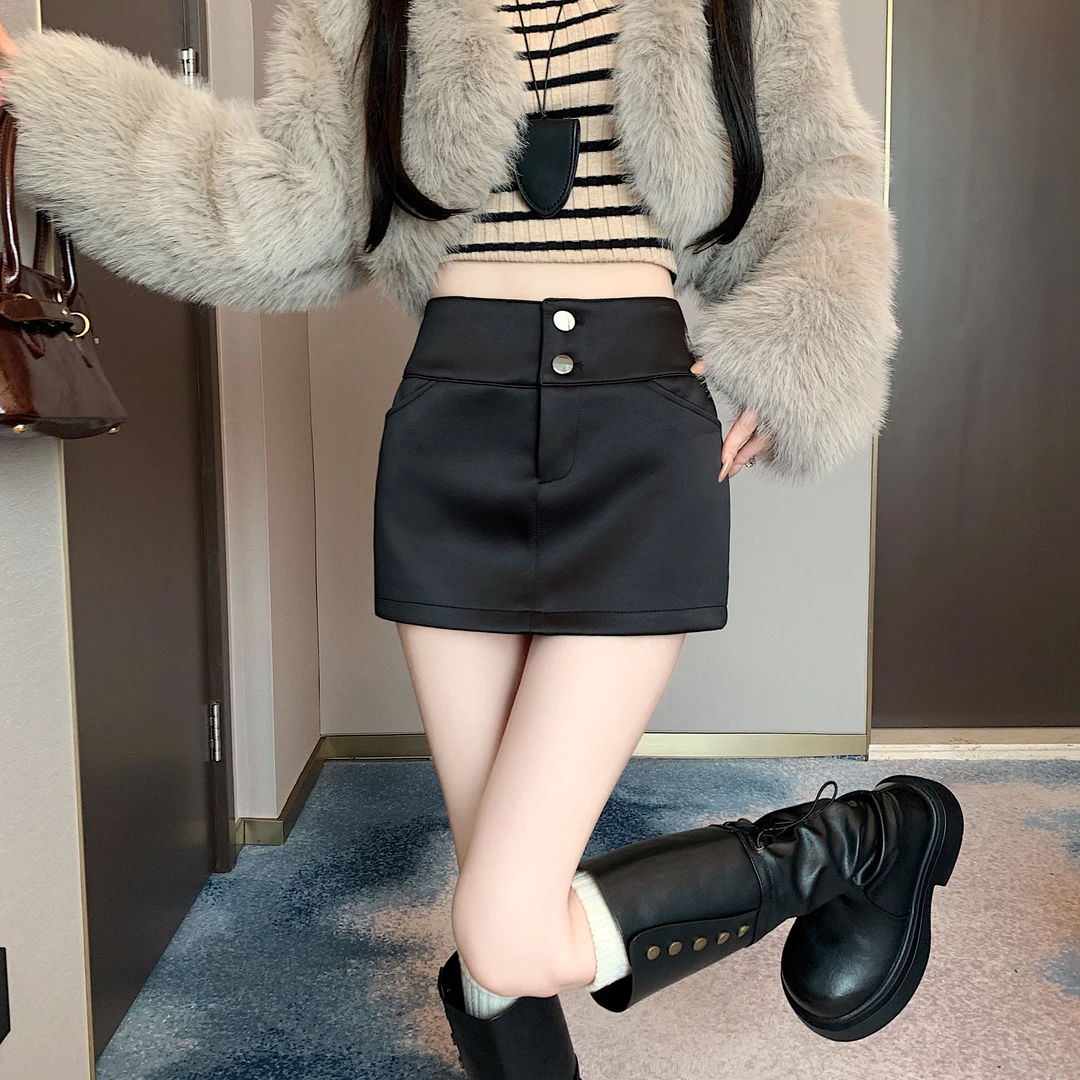 黑色半身裙女冬季年新款弹力秋冬裙性感辣妹高腰字短裙