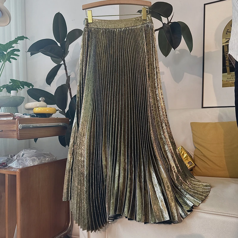 93BQ1261秋冬高腰中长款金属垂感百褶裙复古气质亮面百搭风琴裙