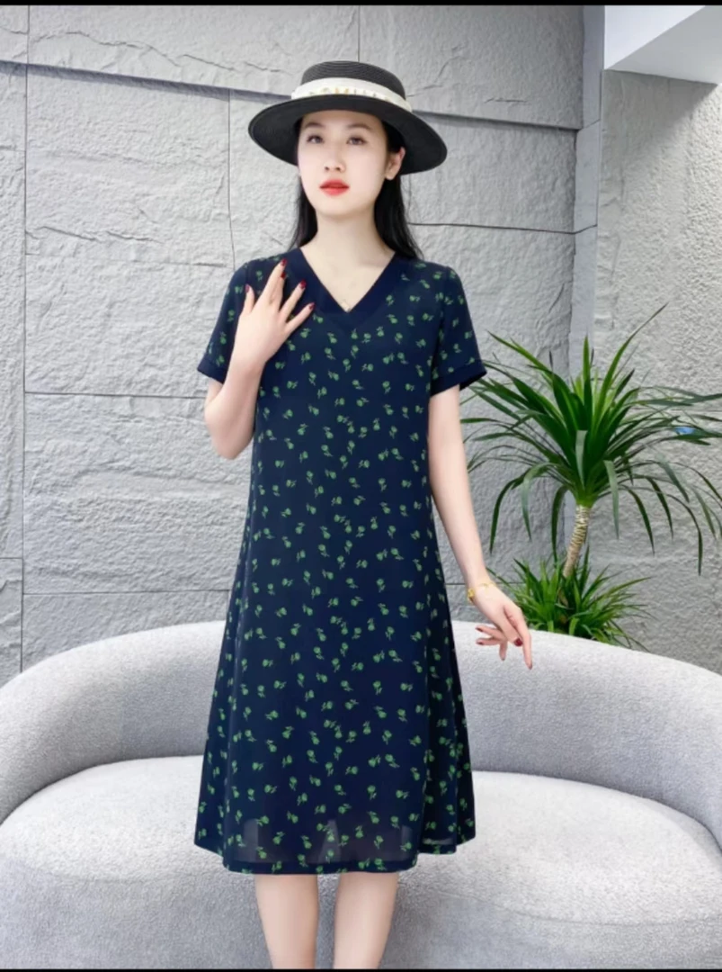 【千姿燕】3530新款V领蓝底小玫瑰直筒百搭气质印花显瘦时尚连衣裙