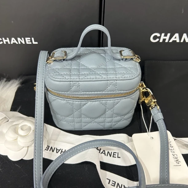 99新 DIOR/迪奥 lady vanity 雾霾蓝 化妆盒