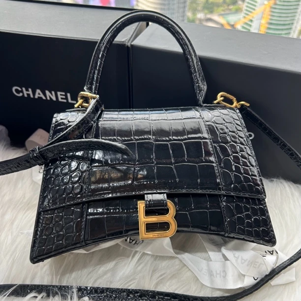 95新 Balenciaga/巴黎世家 黑金鳄鱼压纹沙漏包小号s