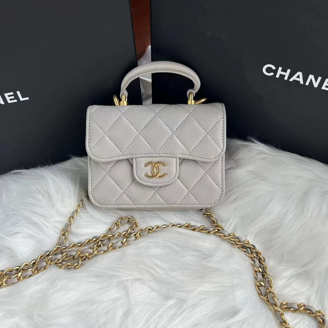 95新 Chanel/香奈儿 灰色手柄零钱包（31开）