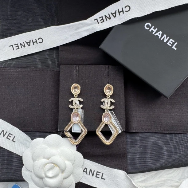 99新 Chanel/香奈儿 粉红水晶双C方形耳环（168）