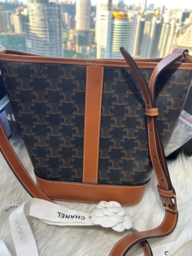 99新 Celine/思琳 老花水桶（小号22年）