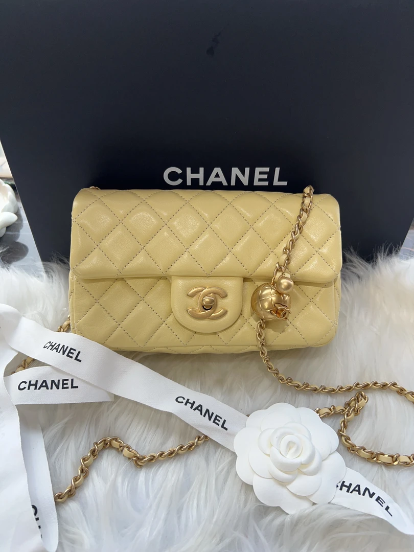 95新 Chanel/香奈儿 小鸡黄金球大mini（30开全套）