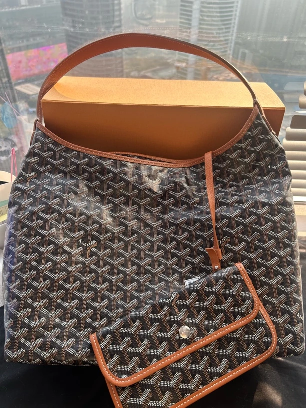 未使用 Goyard 焦糖色腋下hobo（25年编码）