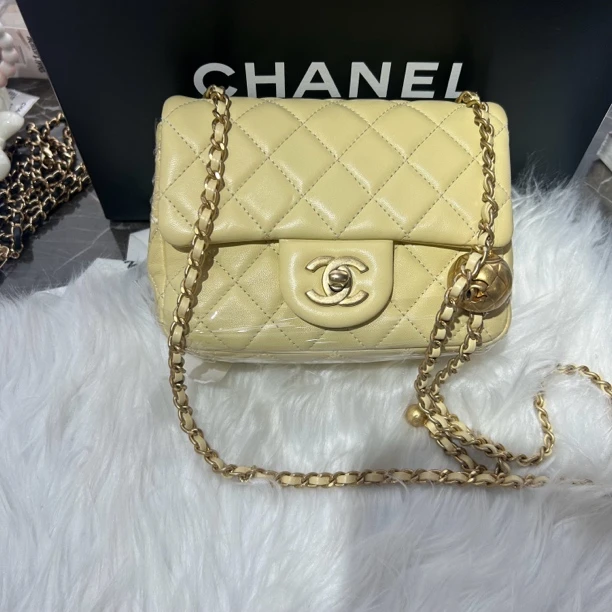 99新 Chanel/香奈儿 小鸡黄金球方胖子（30开 21年全套）