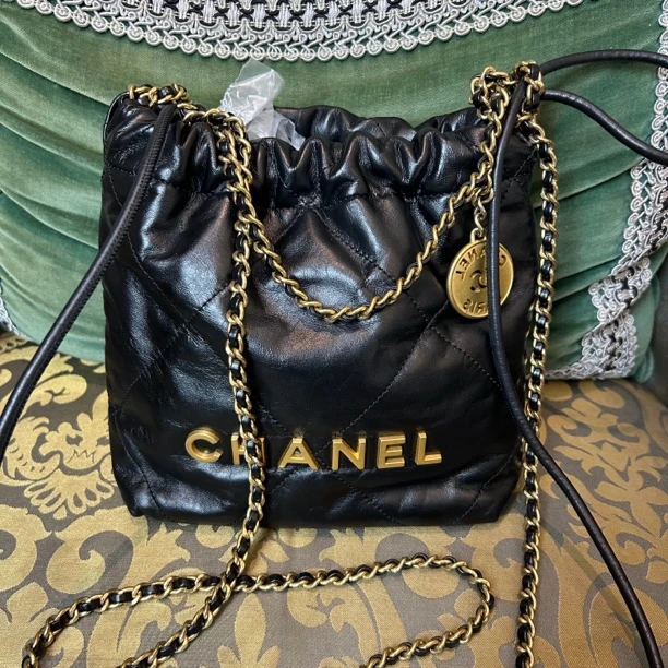 99新 Chanel/香奈儿 新款可拆卸链条黑金22bag垃圾袋mini（24芯片）