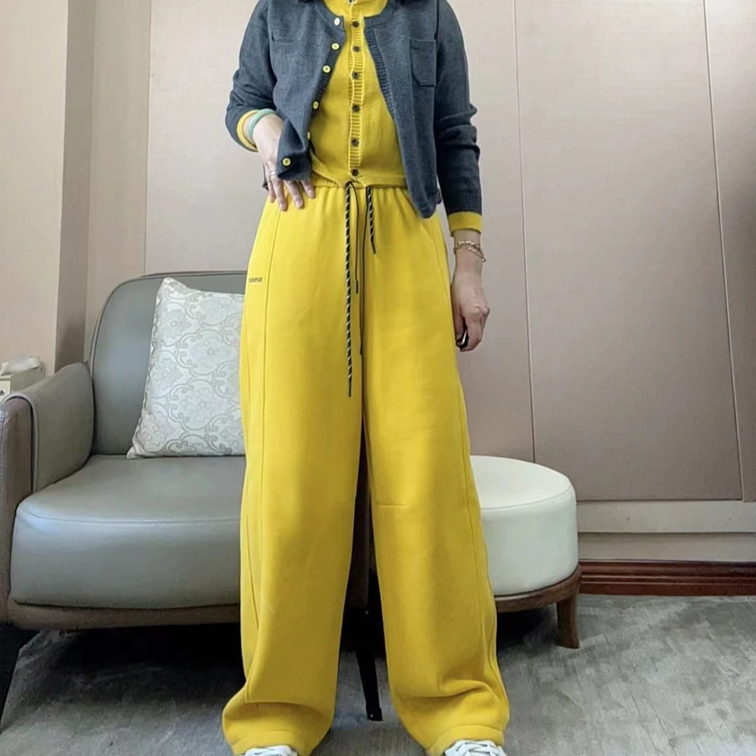 2024秋冬流行时尚香蕉裤