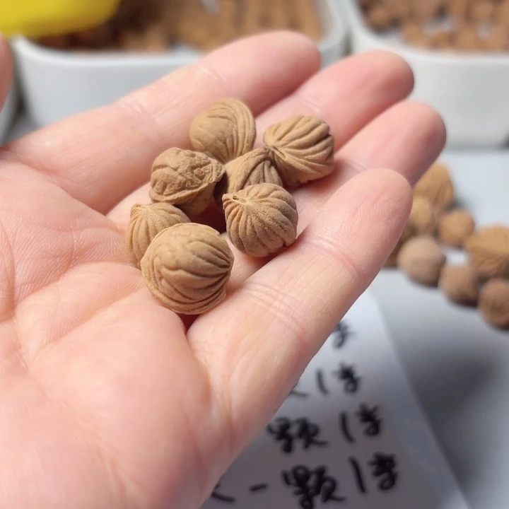 桃核手串秦岭龙文元宝1.3尺40颗打孔