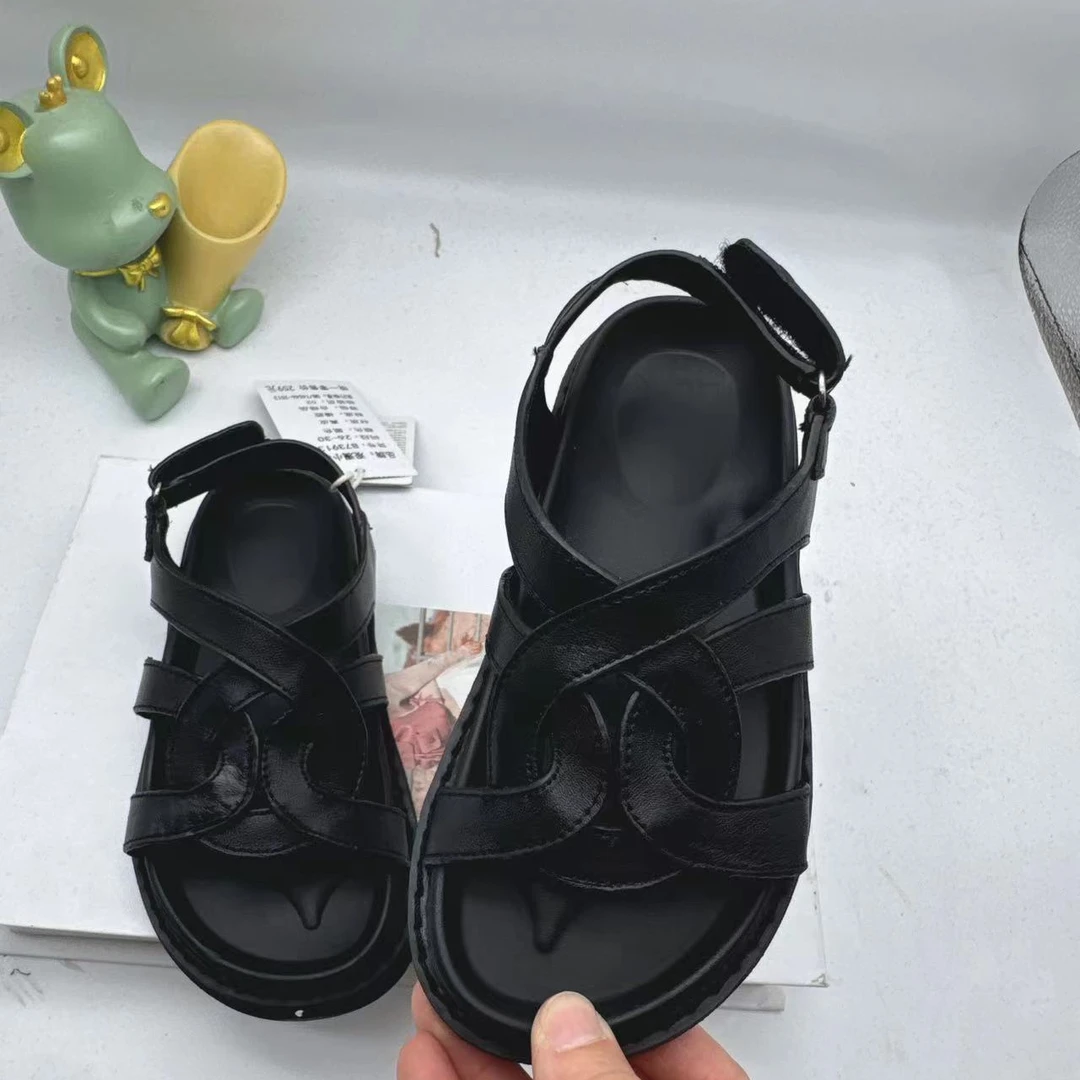 B73913小代儿童时尚百搭凉鞋