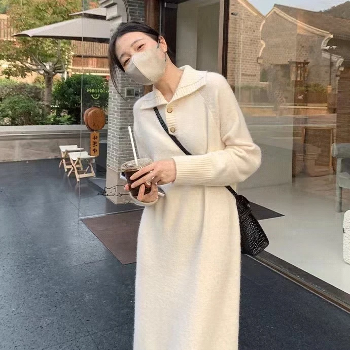 翻领长袖针织连衣裙女秋冬季2023新款高级感法式内搭打底毛衣裙子