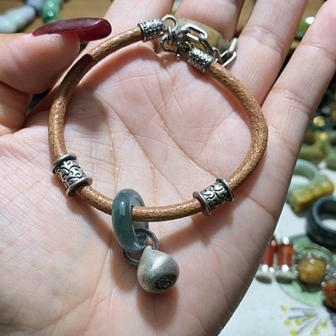 【闪购商品】翡翠手链银S925镶嵌翡翠手串