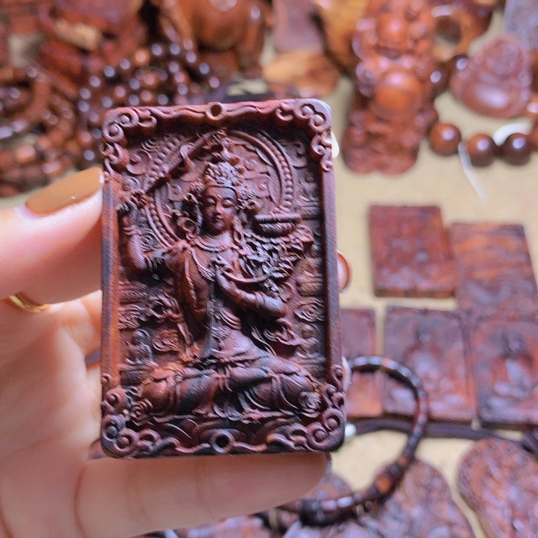 【闪购商品】降香黄檀手串/手链老****?