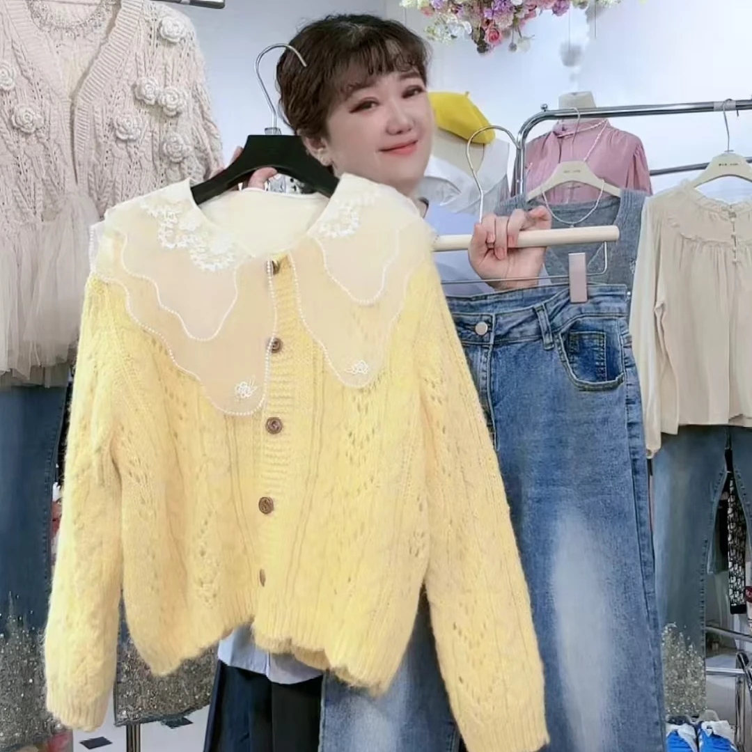 99834法式圆领黄色娃娃领镂空长袖针织开衫女设计感单排扣上衣