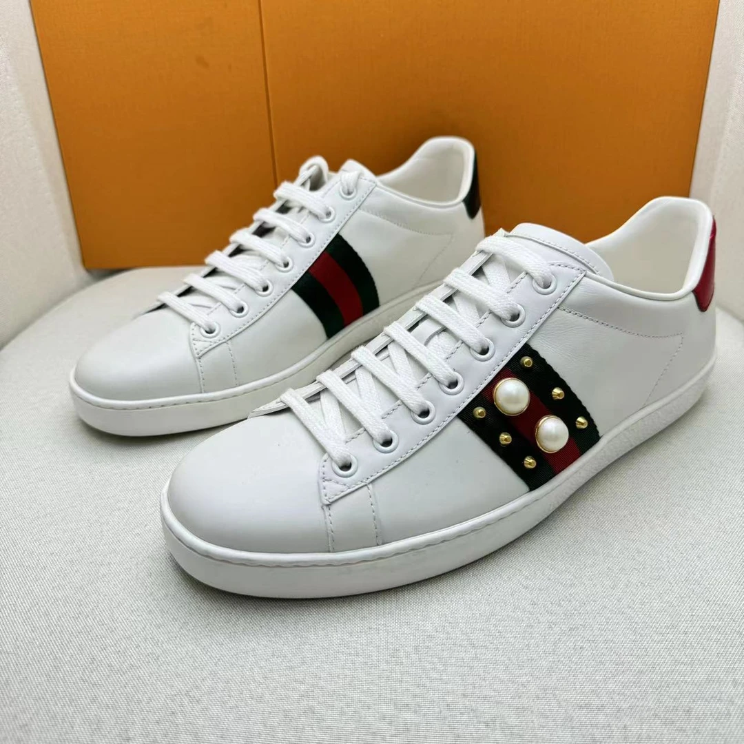 全新未使用 GUCCI/古驰 白色织带珍珠百搭时尚低帮休闲板鞋/40码
