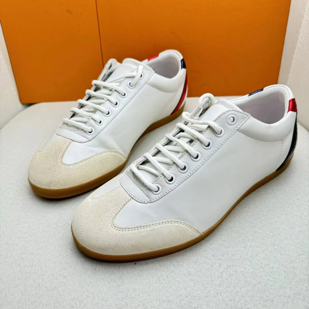 95新 GUCCI/古驰 白色百搭休闲后跟鱼鳞尾白鞋板鞋/欧码41.5