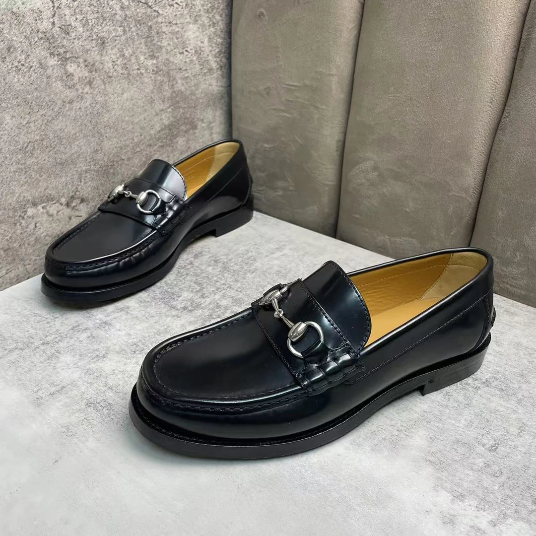 未使用 GUCCI/古驰 黑色亮面时尚银扣厚底皮鞋 多尺码/全新涂标