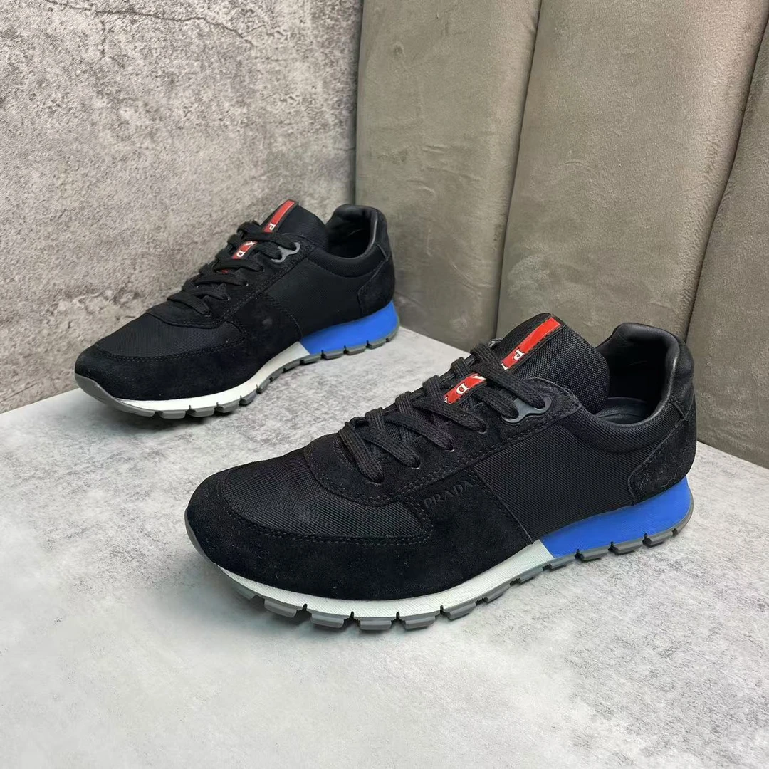 95新 Prada/普拉达 黑色帆布舒适时尚百搭透气休闲运动鞋/39欧码