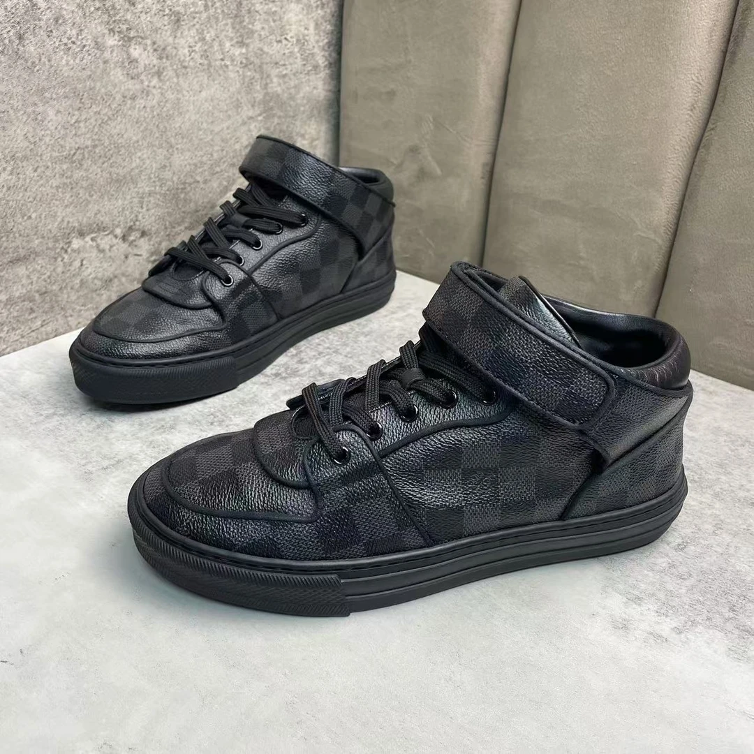 LouisVuitton/路易威登黑色棋盘格魔术贴中板鞋/39.5欧/96新