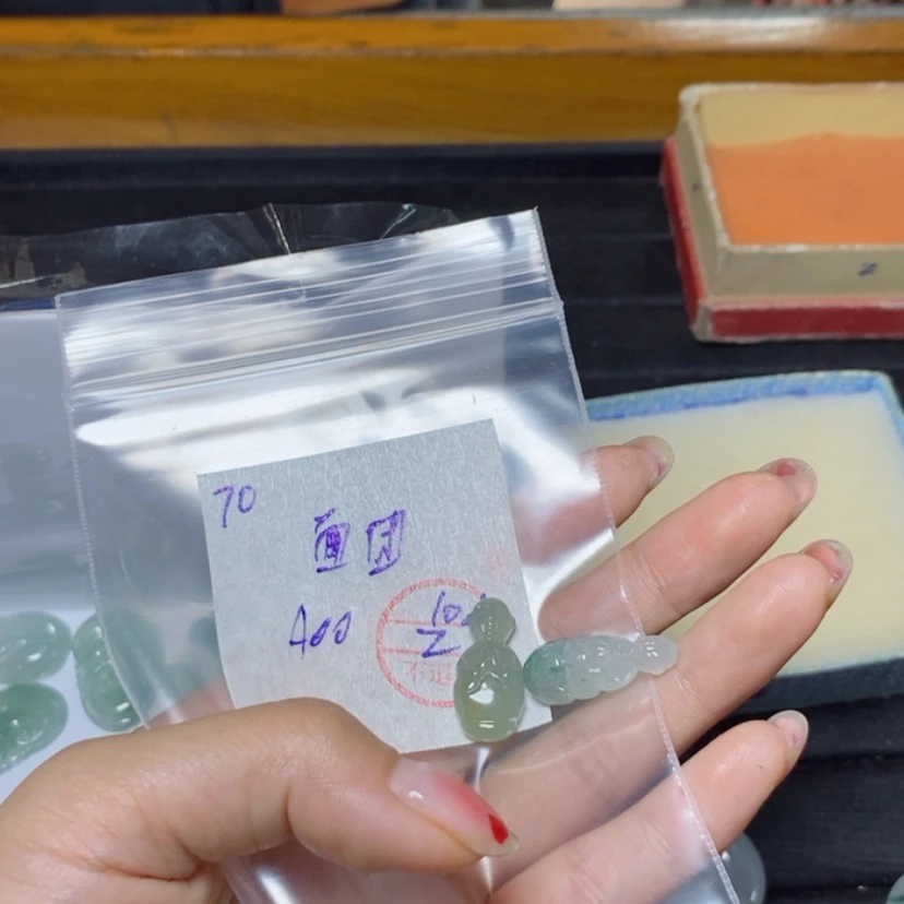 【闪购商品】定制翡翠未镶嵌面*