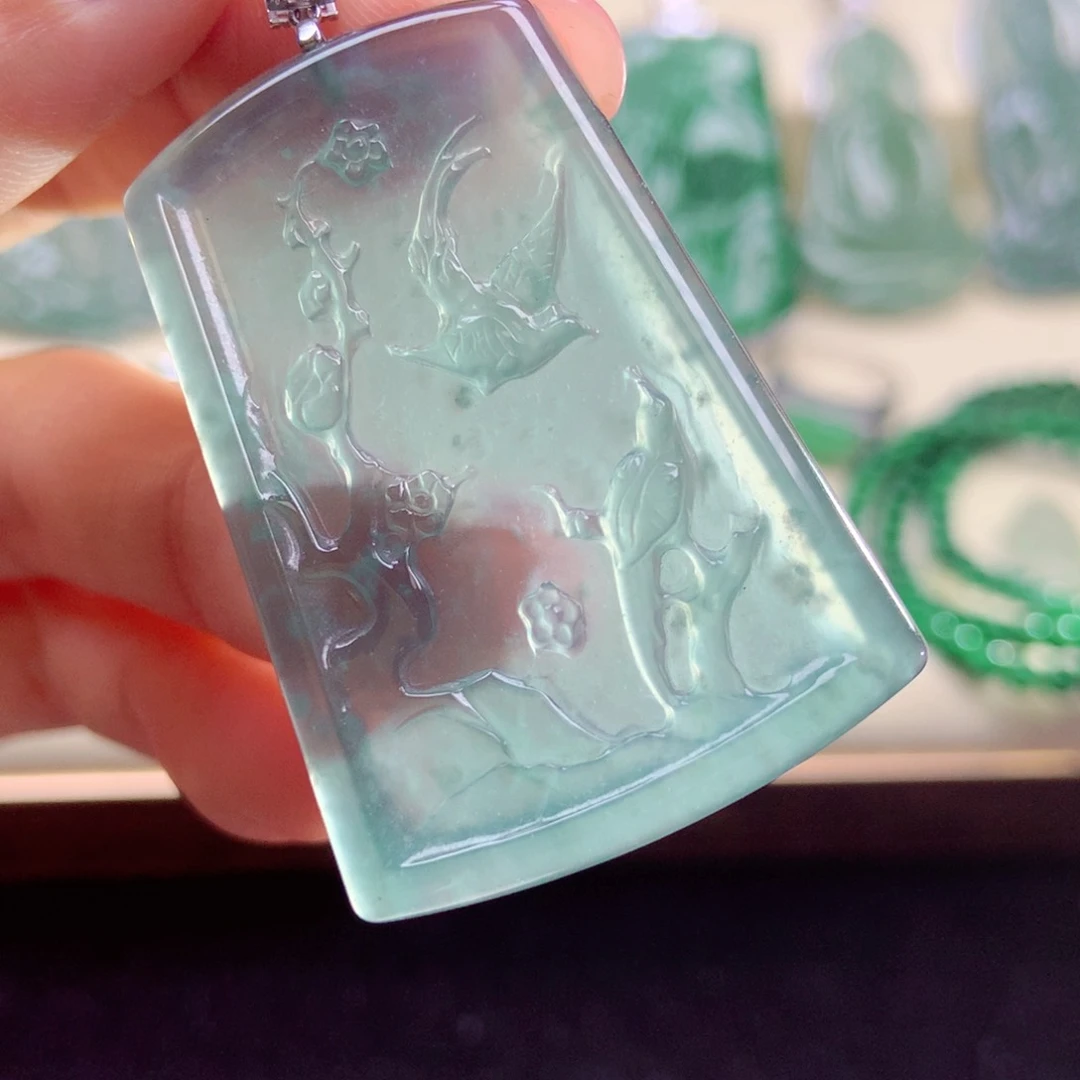 【闪购商品】翡翠颈饰18K金镶嵌天然
