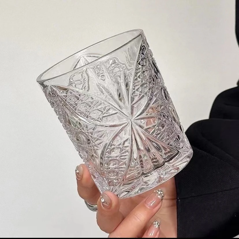 ins风玻璃水杯蝴蝶刻花牛奶咖啡杯家用浮雕玻璃杯子