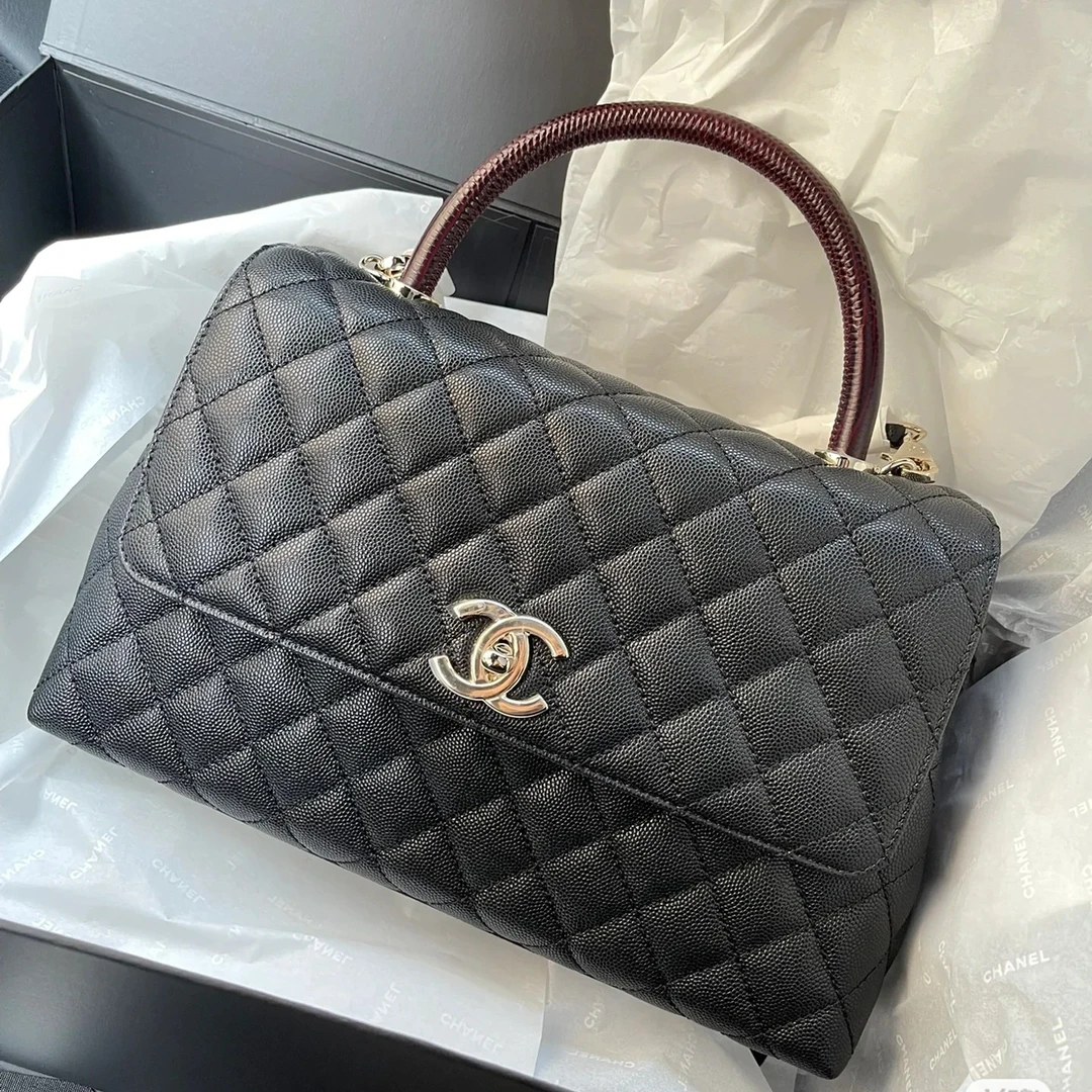 99新 Chanel/香奈儿 黑金coco handle芯片鱼子酱链条包中号 550G