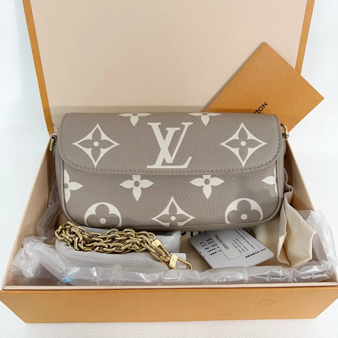 99新 LouisVuitton/路易威登 LV大象灰ivy链条包芯片款包包 7195