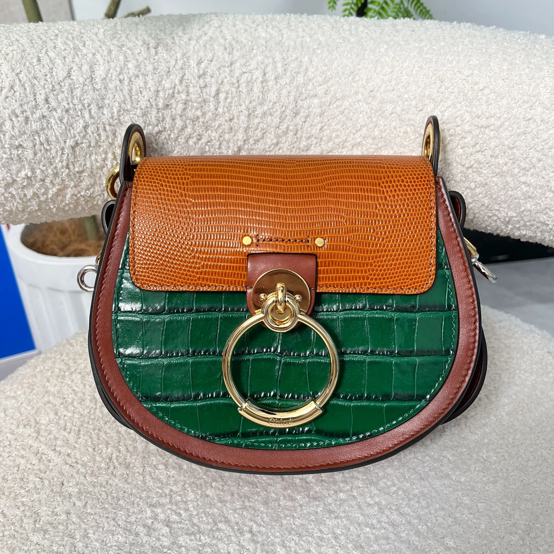全新未使用 Chloe/蔻依 Tess 压纹鳄鱼 圆形单肩包 小号 女款
