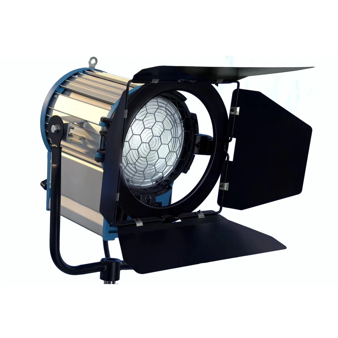 电影灯直播灯光电影灯是儿童婚纱写真提升效果的灯光儿童肖像必备