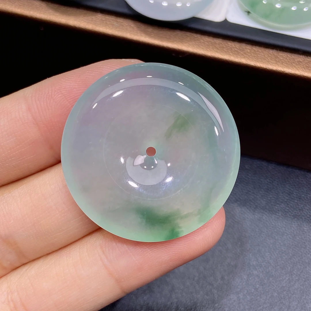 缅甸天然A货翡翠，正冰种飘意境花，平安扣吊坠，时尚精美，百搭款L