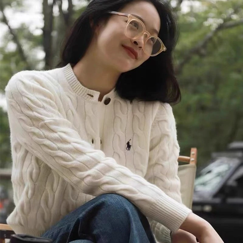 时尚韩版针织衫女开衫外套纯羊毛加厚麻花刺绣小马毛衣冬日通勤