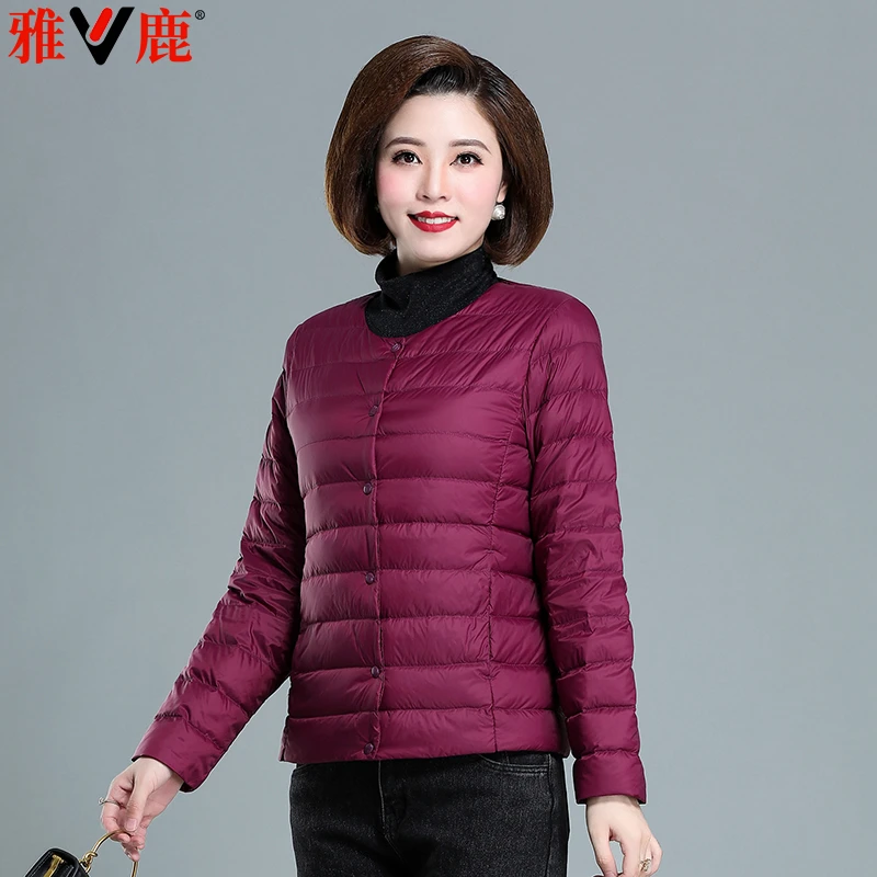 V/雅鹿轻薄羽绒内胆女短款2023新款秋冬保暖中老年圆领超薄羽绒服