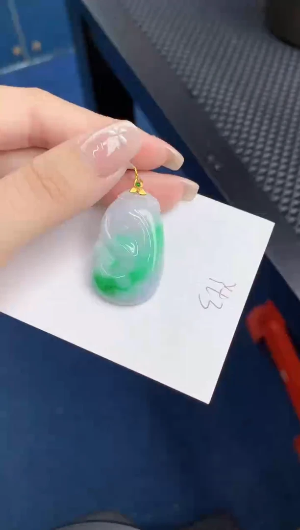 【闪购商品】翡翠颈饰18K金镶嵌000000000