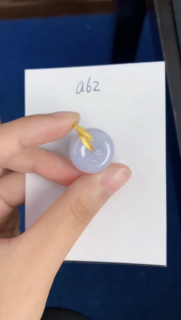 【闪购商品】翡翠颈饰18K金镶嵌0000000000