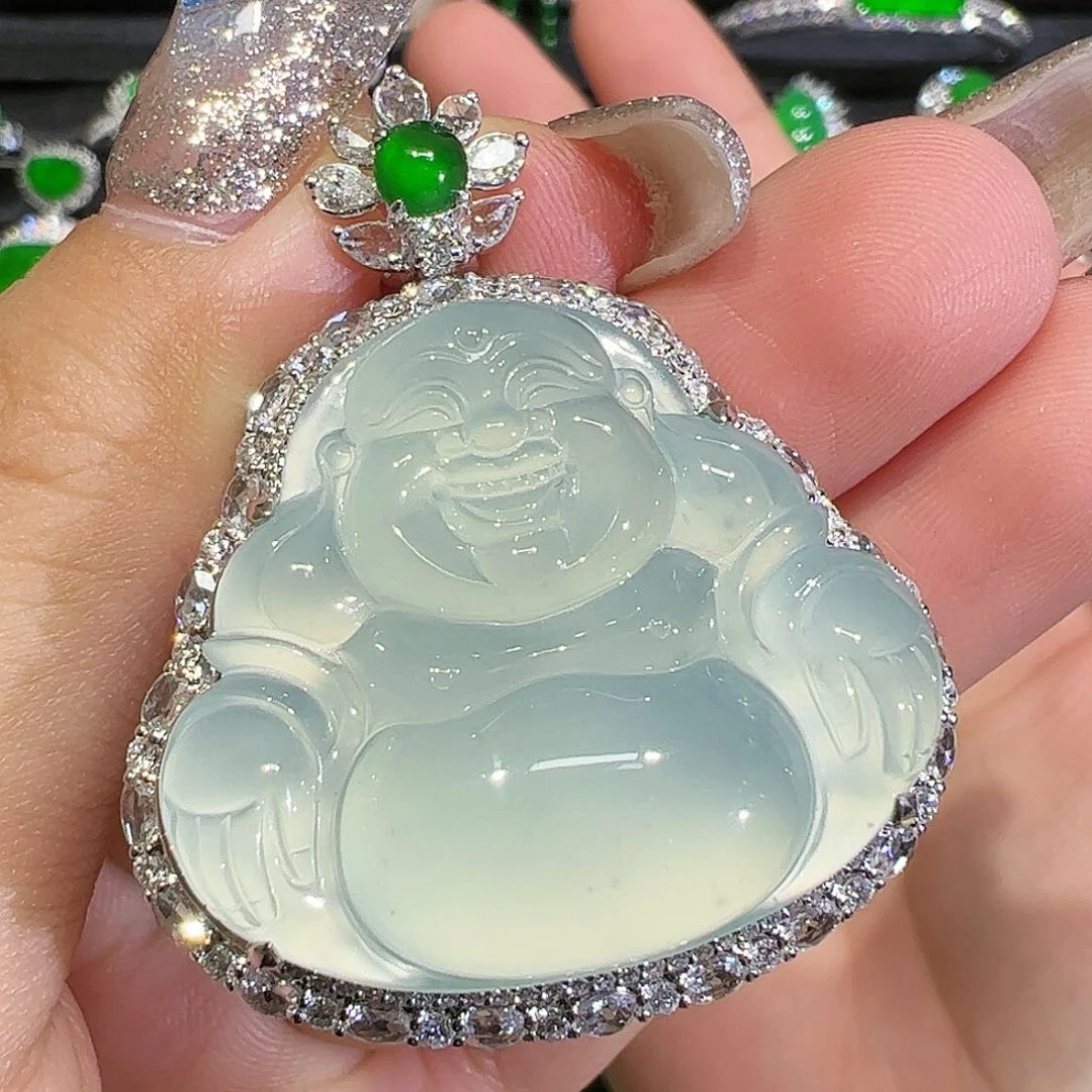 翡翠颈饰18K金镶嵌佛公