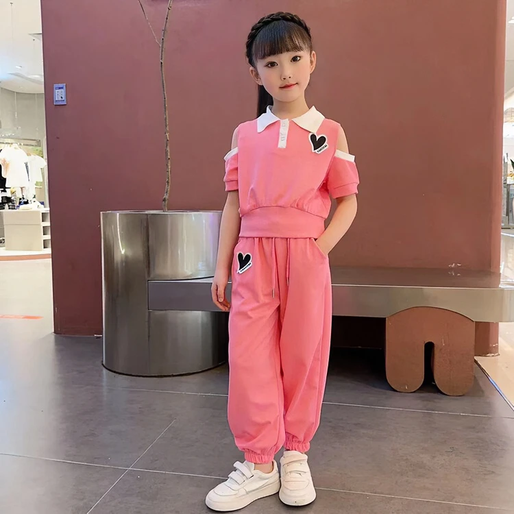 网红女童洋气套装2023夏季新款儿童休闲中翻领露肩短袖运动两夏装