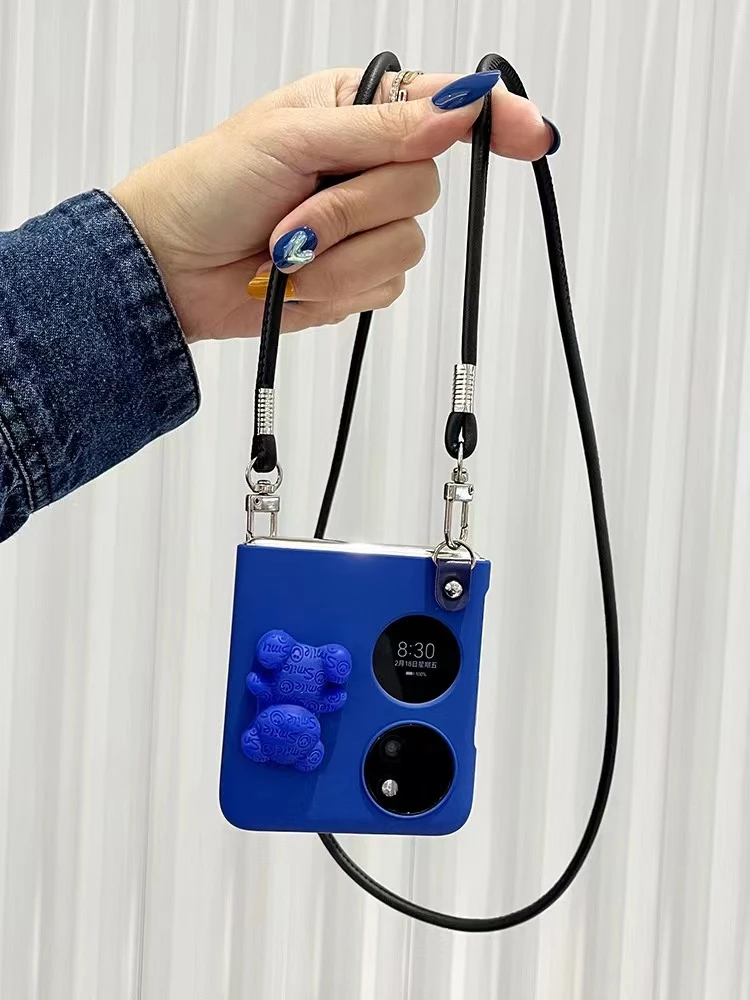 克莱因蓝立体贴皮小熊适用华为 pocket 2折叠手机壳pocket s斜挎