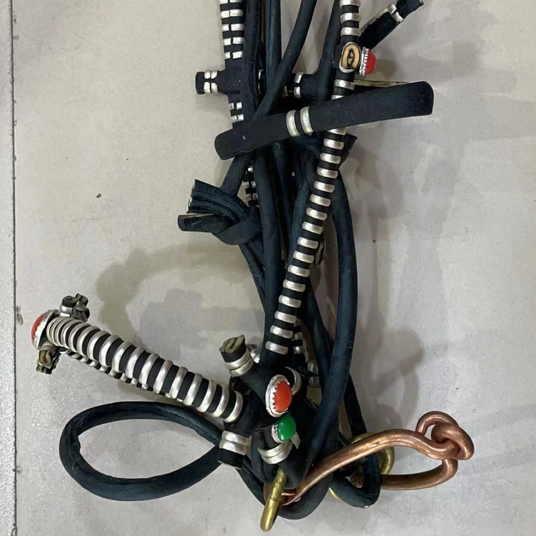 户外皮带加厚运动便携式复古大号皮带马嚼子